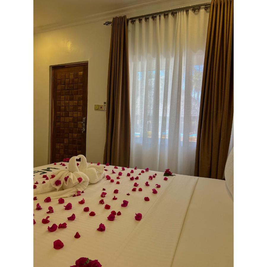 Mem Luxury And Hotel
