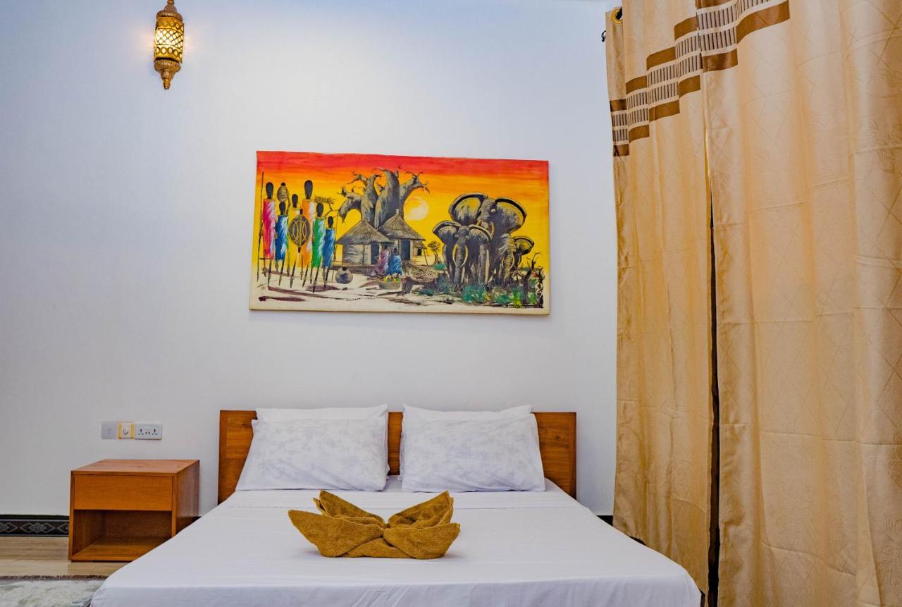 Msafara Lodge, * Paje