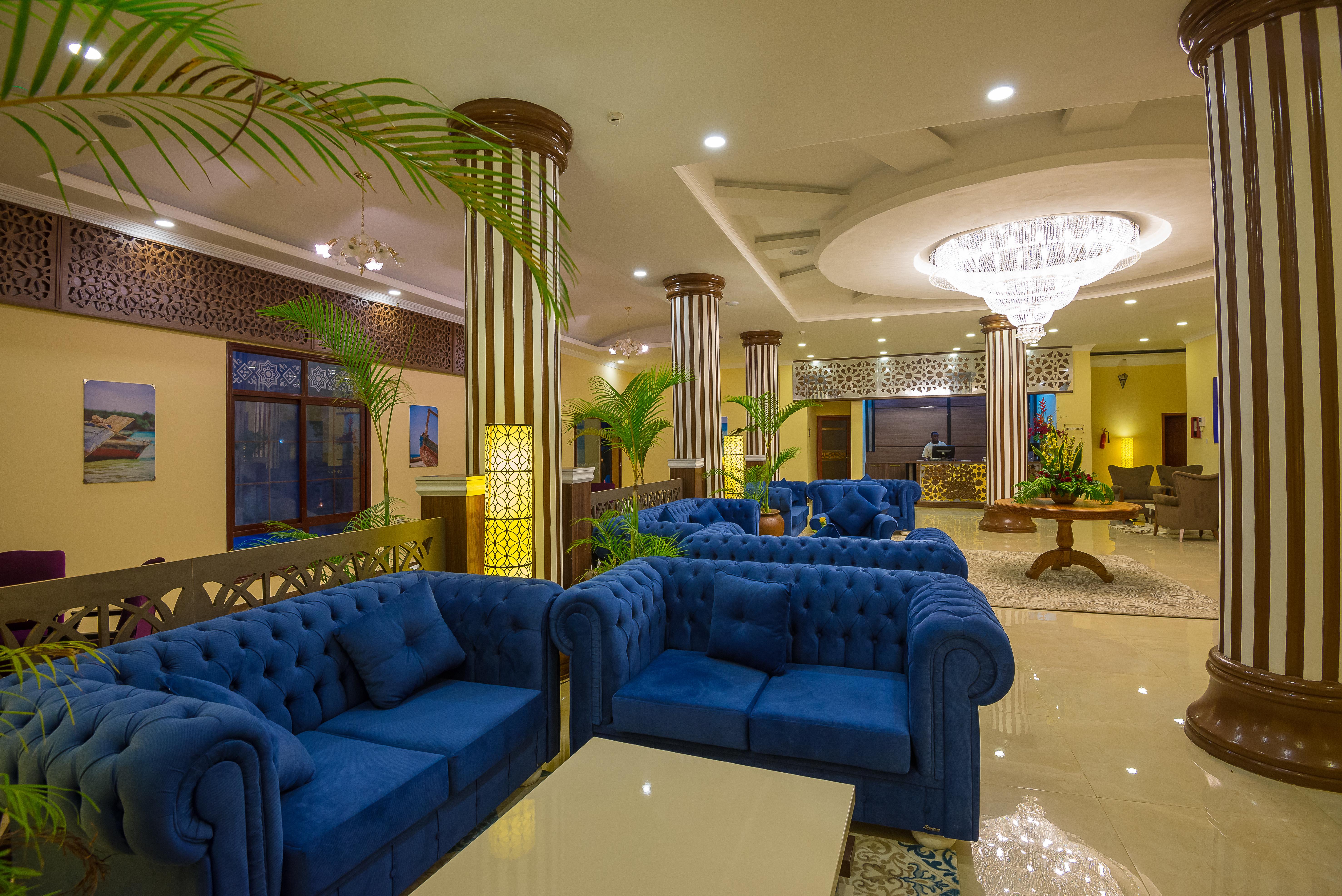 Golden Tulip Hotel 4*