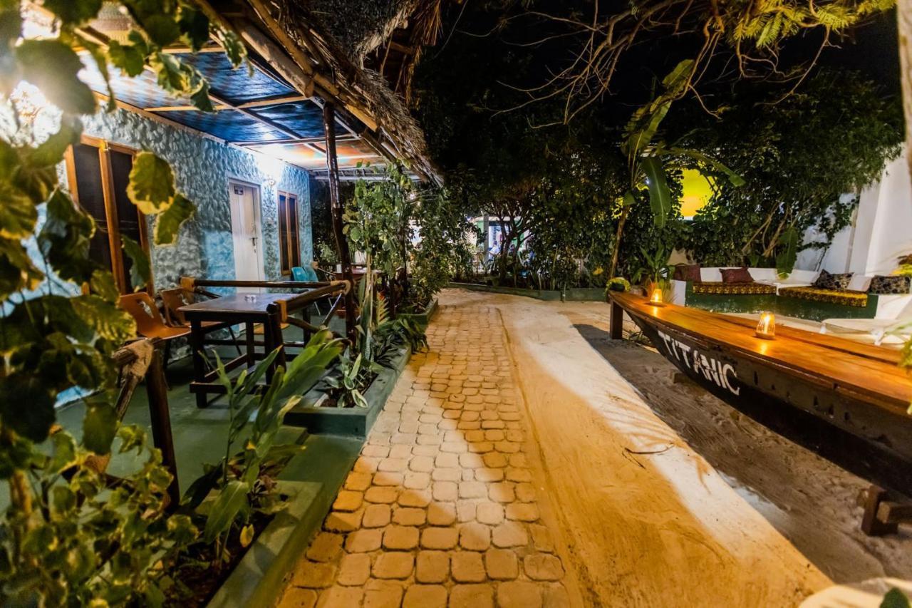 Spice Sea House And Rest Bed & Breakfast