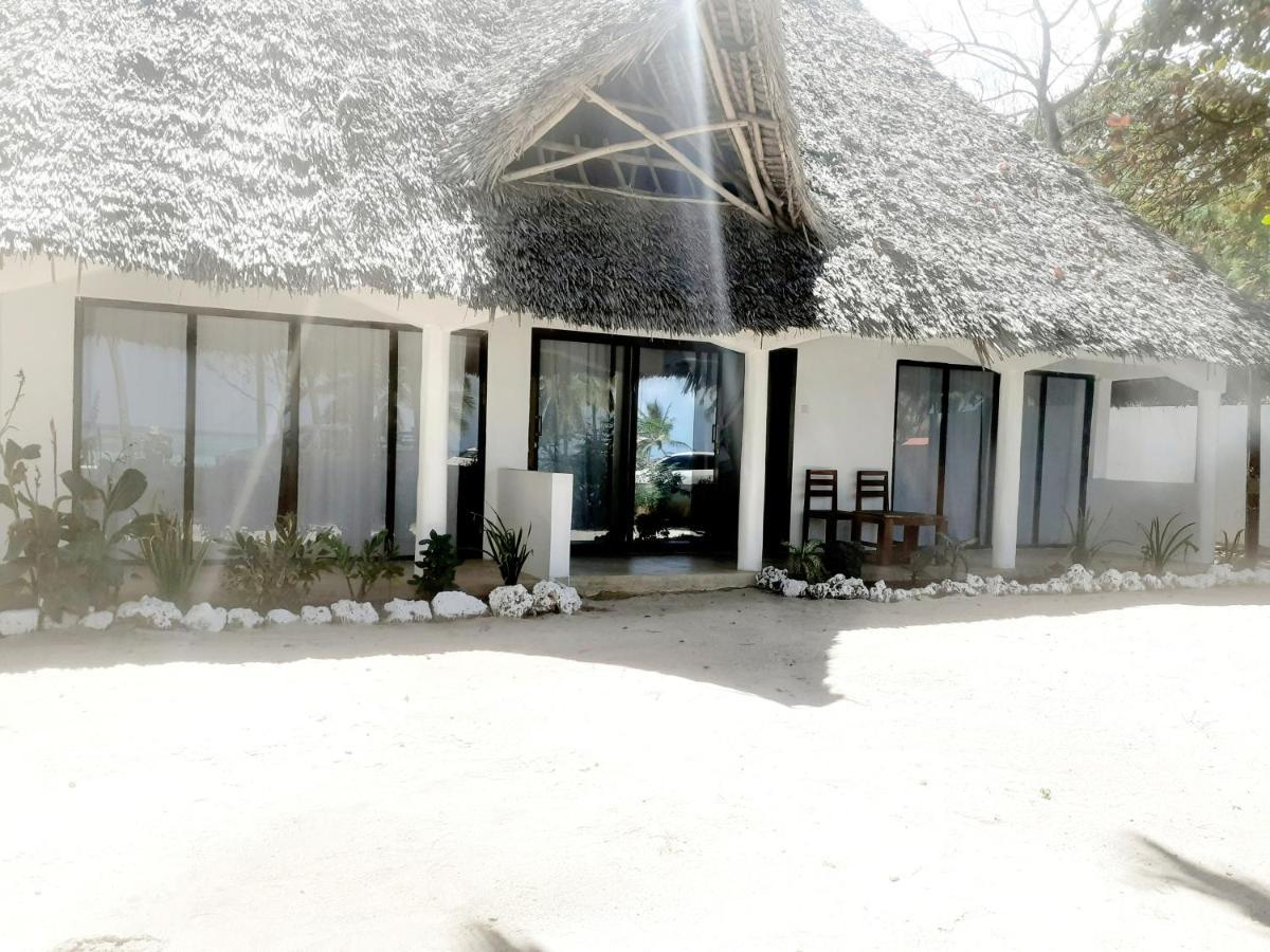 Maua Beach * Kizimkazi