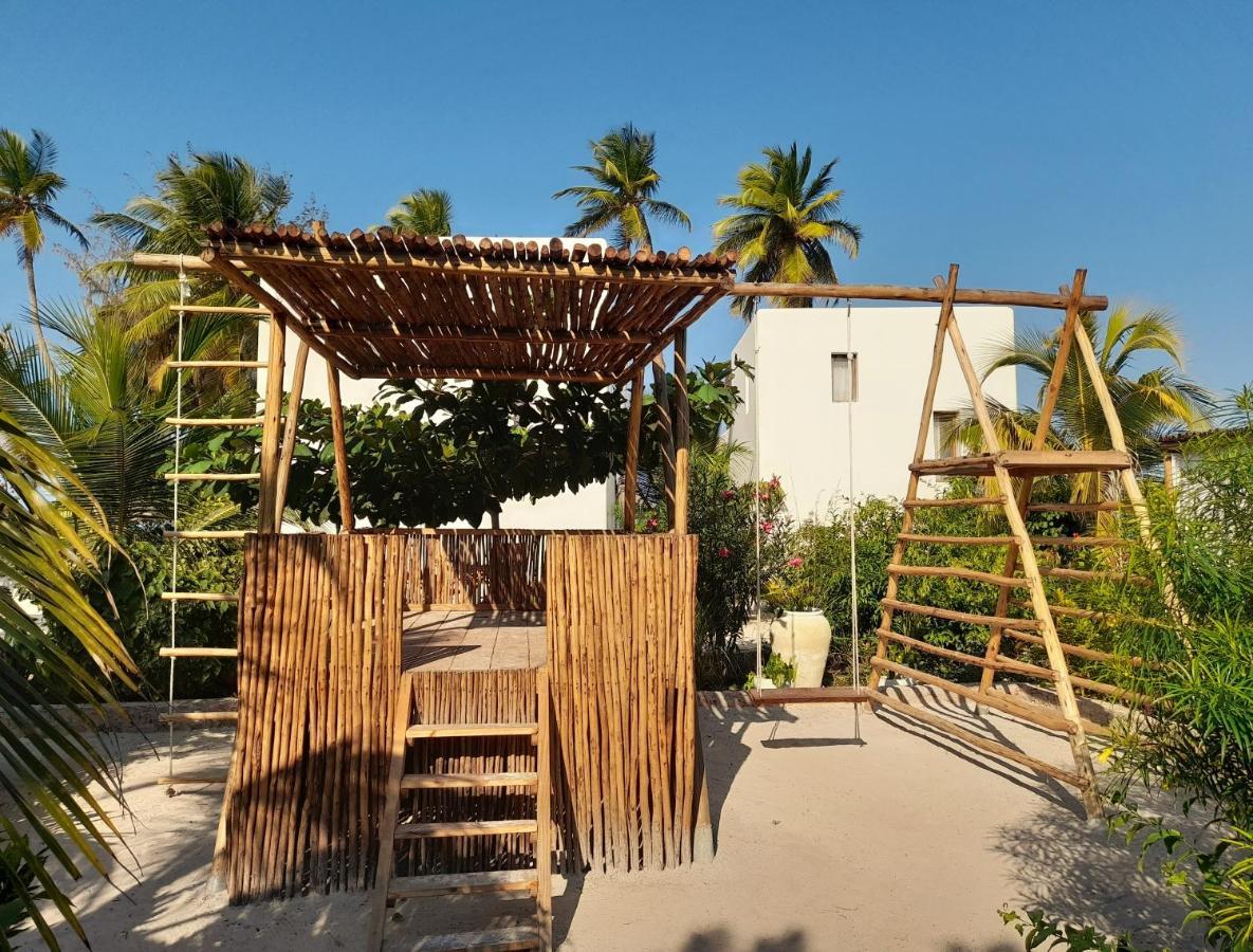 Hotel Kijani *