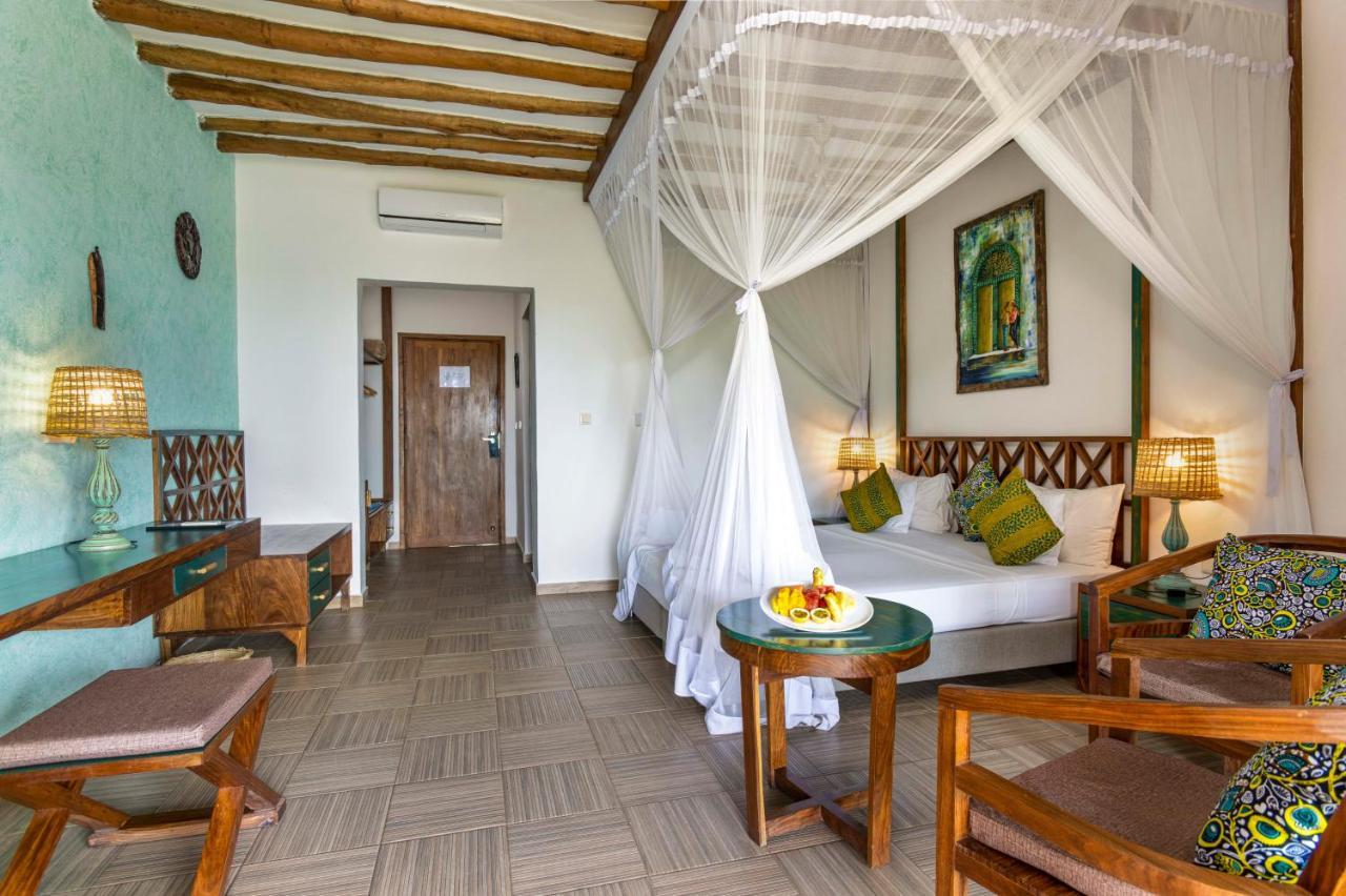 Zanzibar Queen 4*