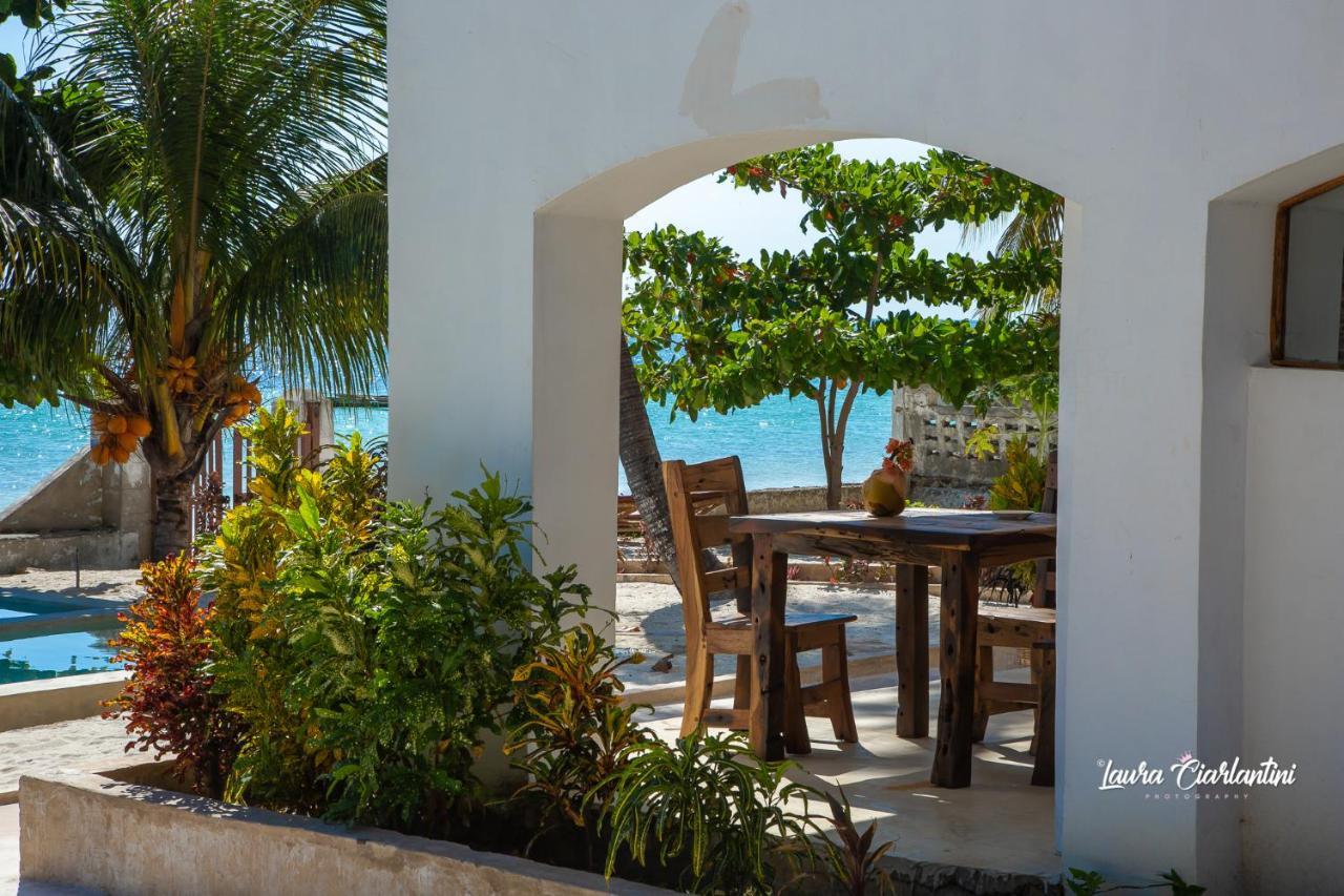Uroa Zanzibar Vera By Moonshine Hotel Dikoni
