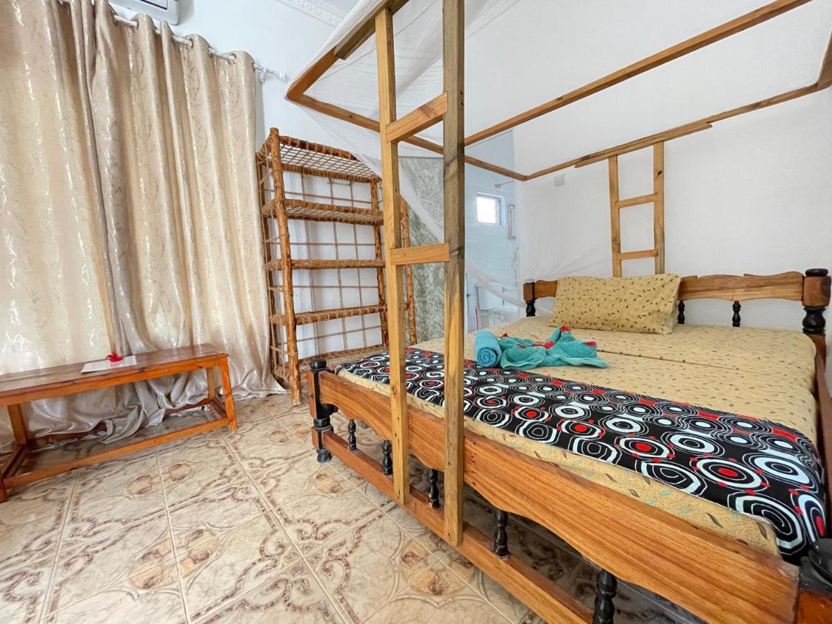 Kihori Bed & Breakfast Nungwi