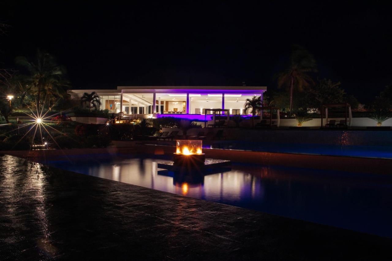 Safira Blu Luxury &