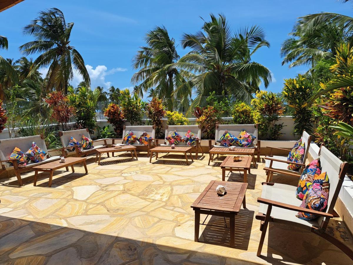 Hotel Aluna