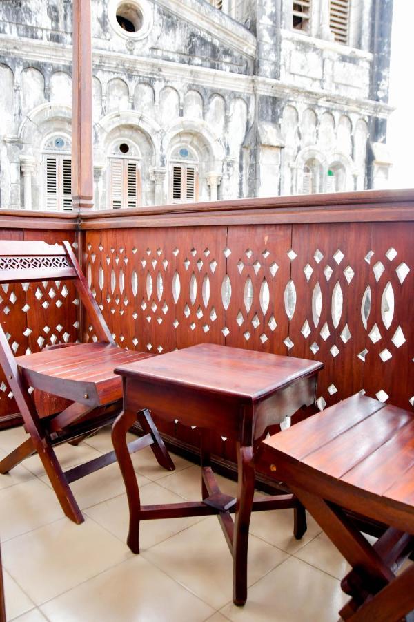 Minara Miwili - Forodhani Park Bed & Breakfast