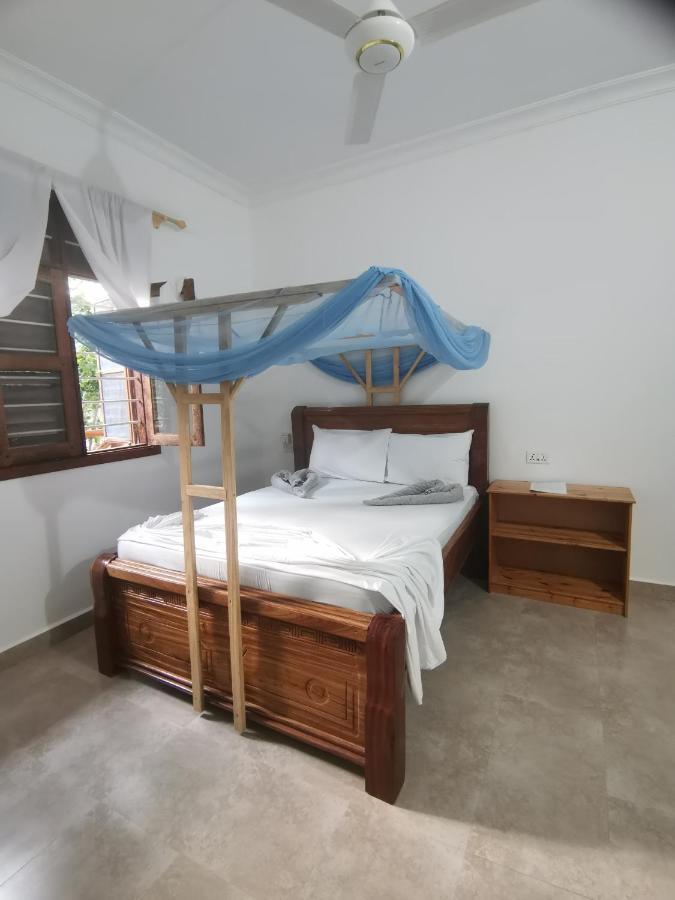 Bed & Breakfast Savi House