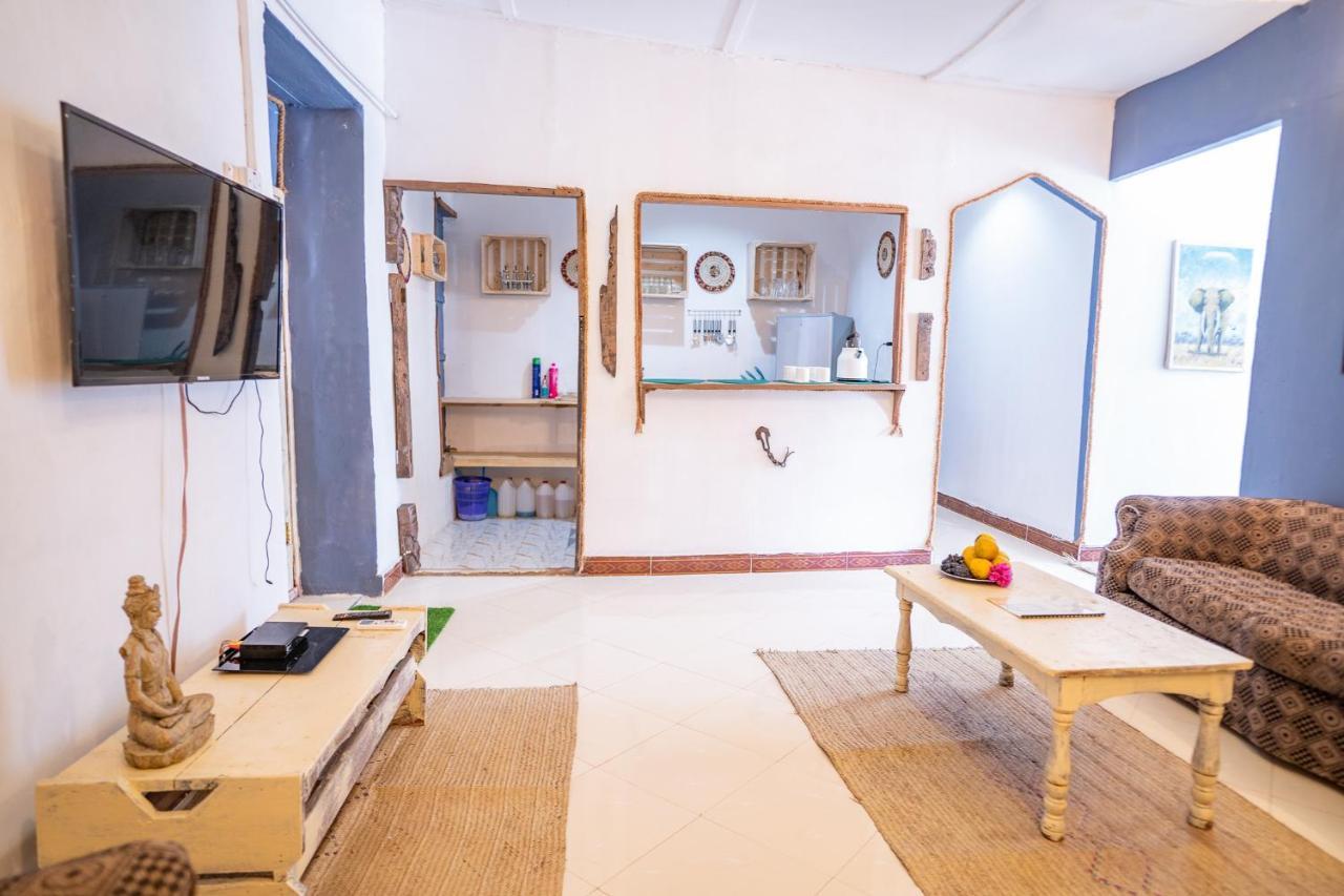 Pili Pili Kahawa House Hotel