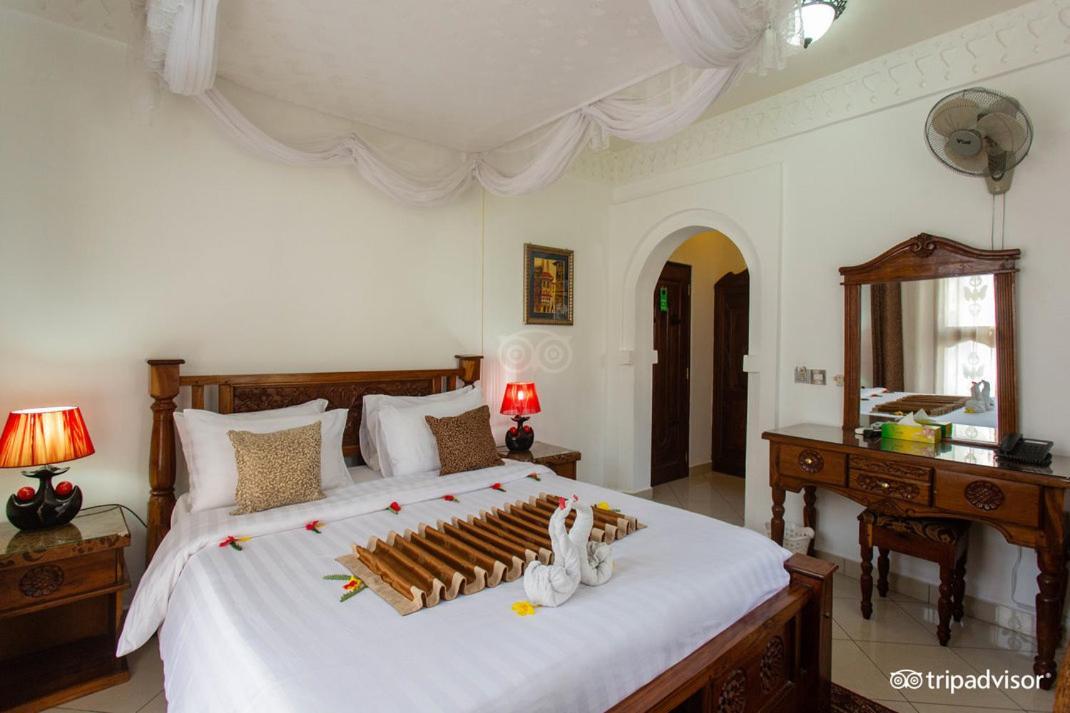 Hotel Al-minar 3*
