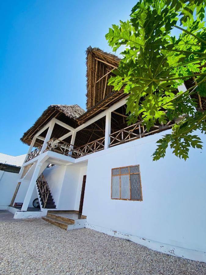 Bed & Breakfast Mamayoyo House