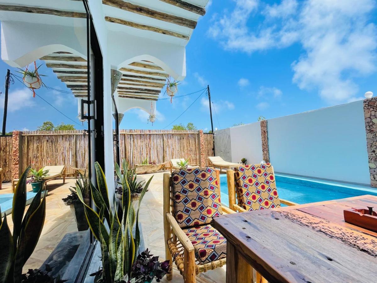 Chunga Changa Villa