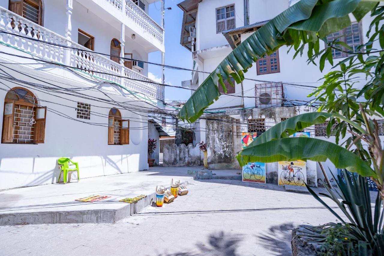 Hotel Pili Pili Kahawa House