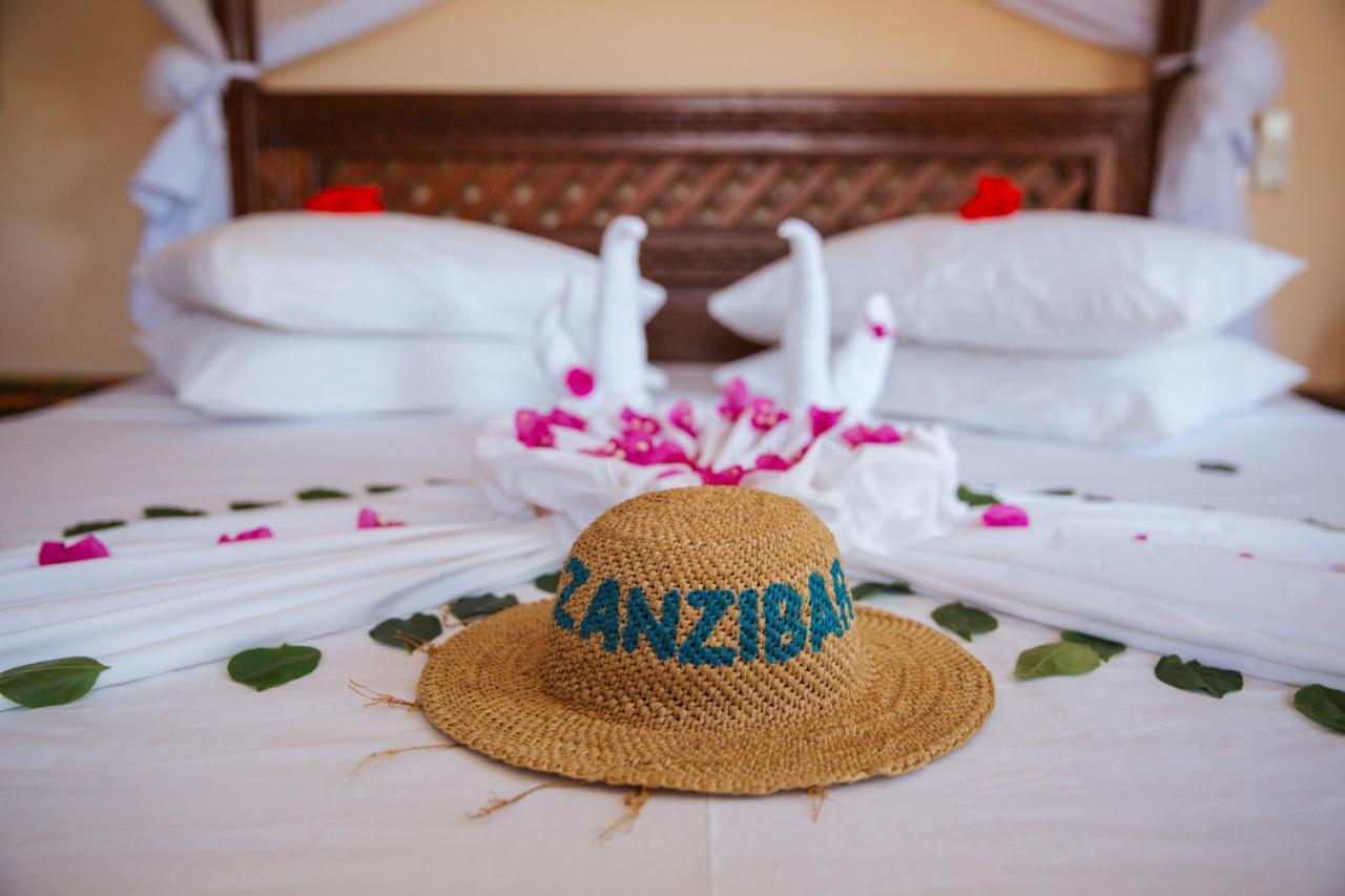 Hotel Mambo Paradise 4*