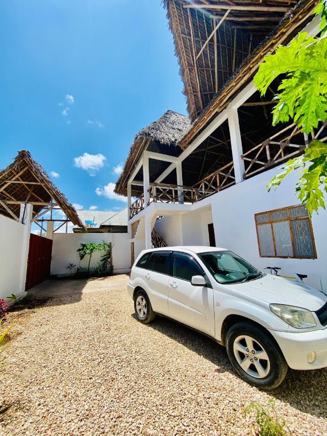 Mamayoyo House Bed & Breakfast *
