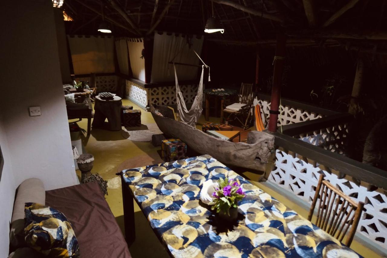 Guest house Mama Root 2*