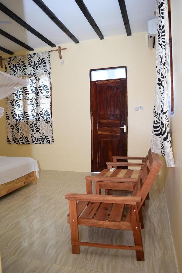 Kigwedeni Villa *