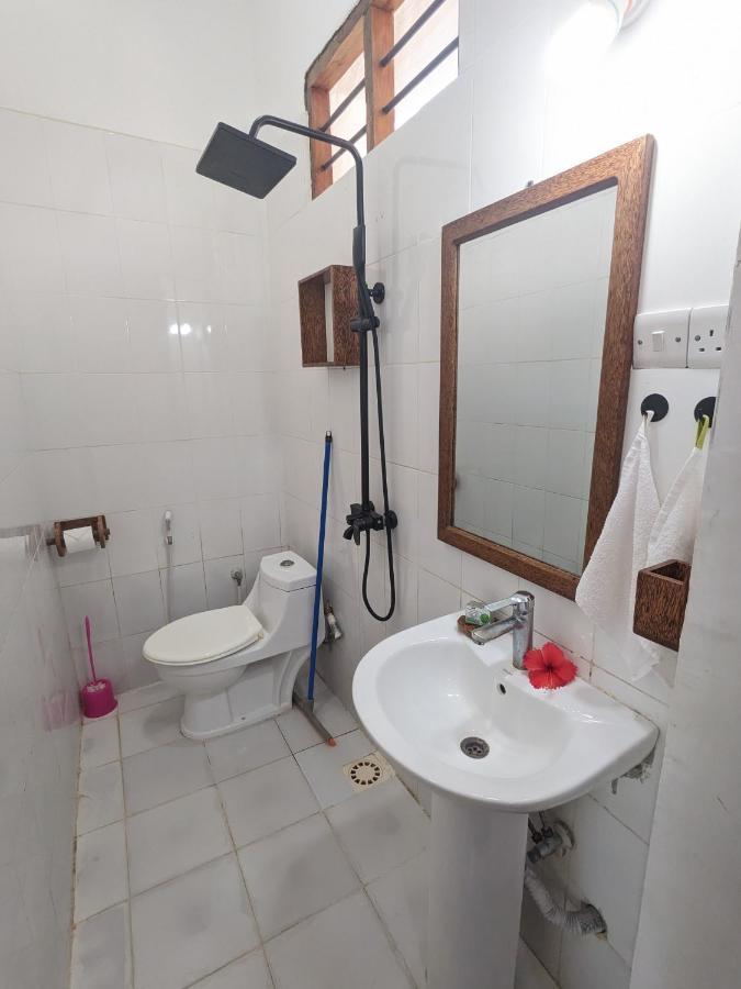 Mkadi Beach House Guest house
