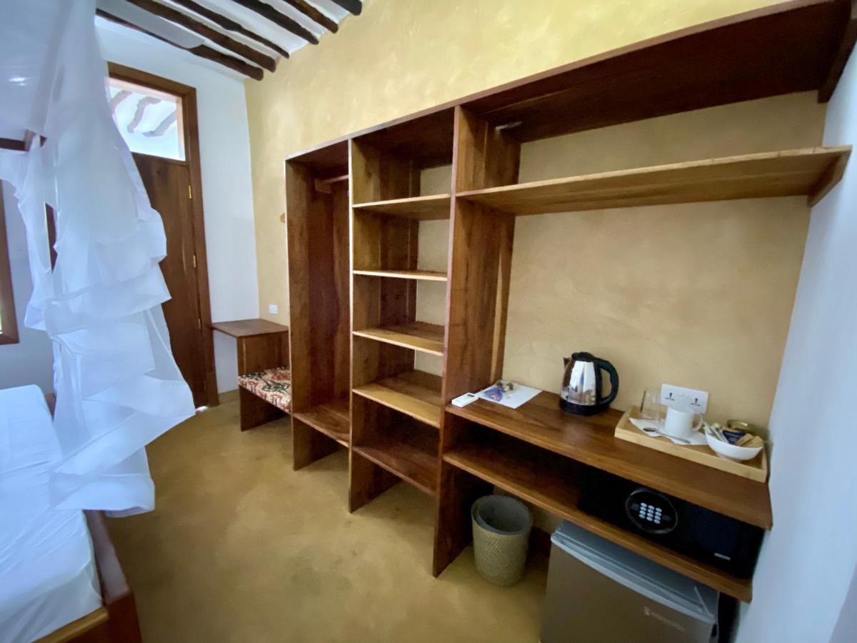 Bed & Breakfast Zuzanu House