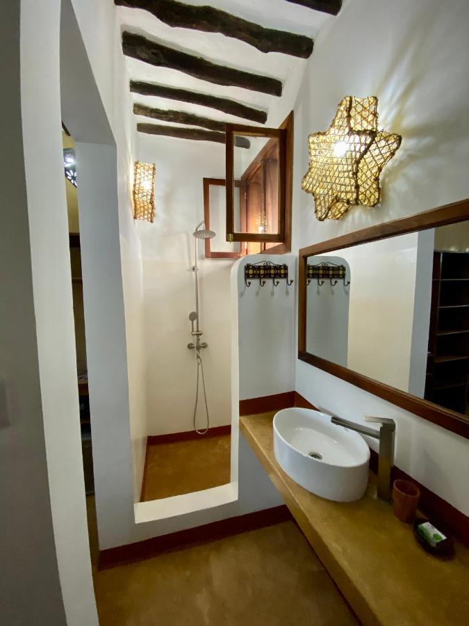 Zuzanu House Nungwi