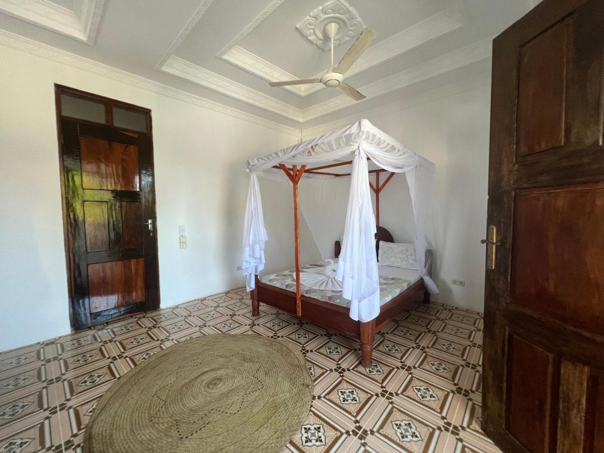 Guest house Mauwa House