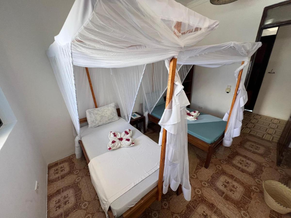 Mauwa House