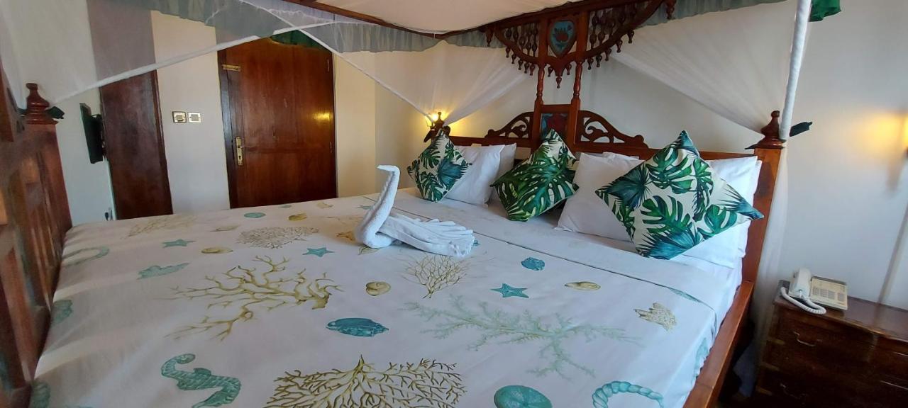 Horizon Palace Hotel
