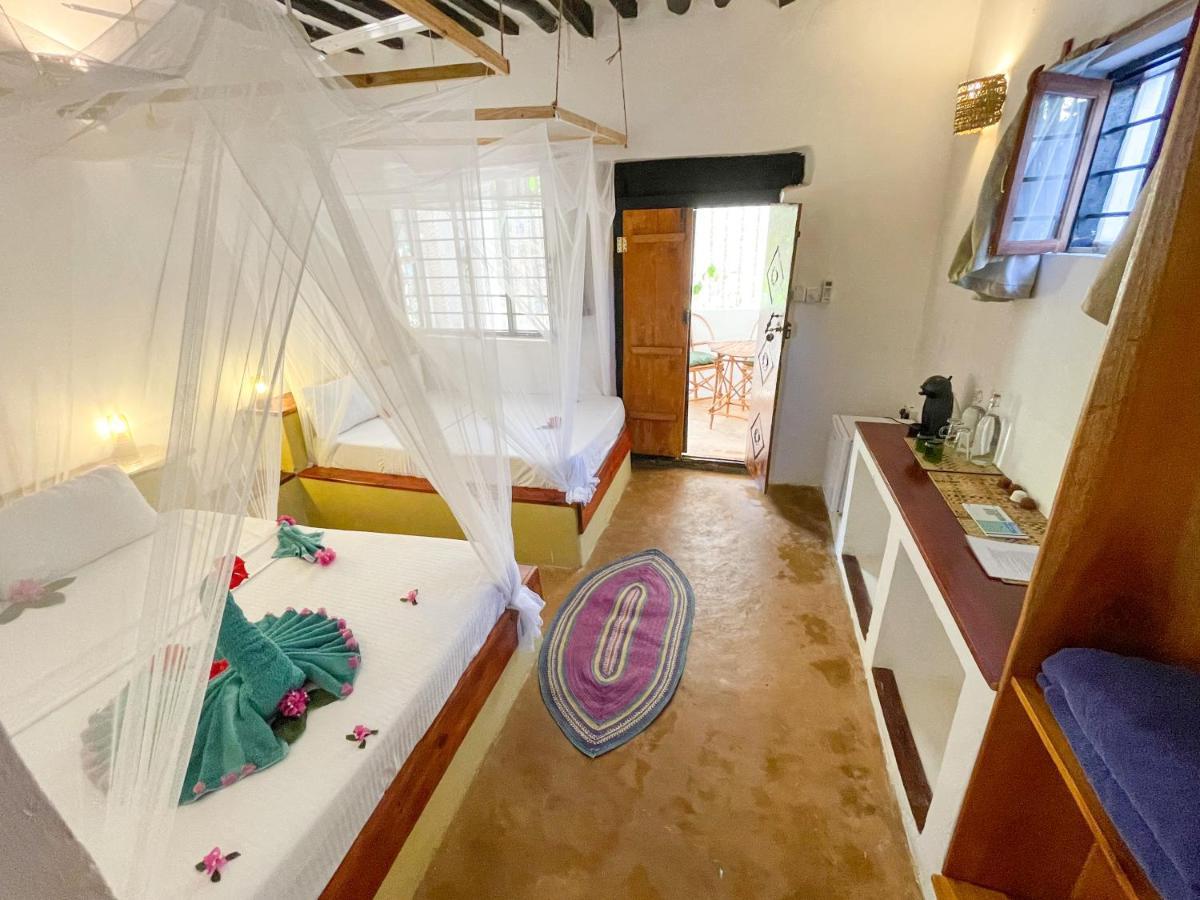 Hebe Hotel 3*