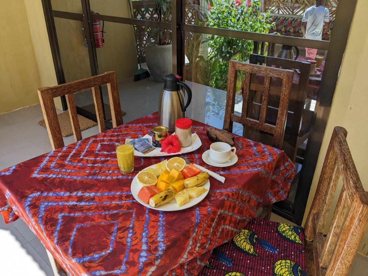 Mkadi Beach House Guest house *