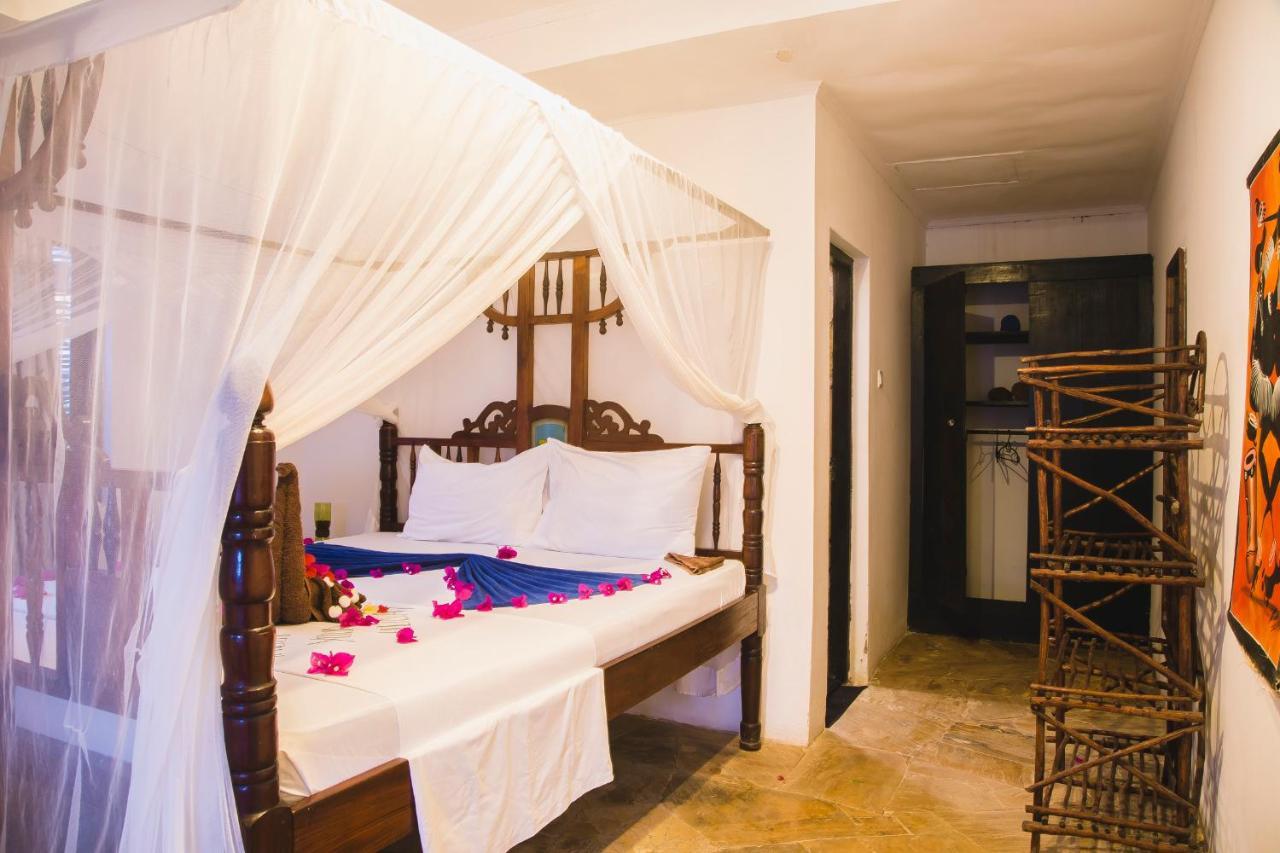 Moonshine Boutique Hotel