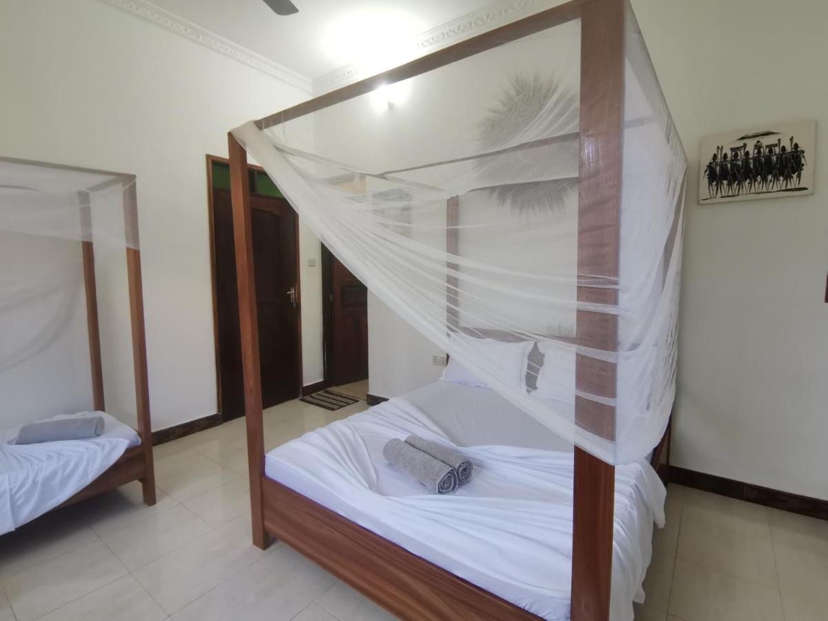Savi House Nungwi