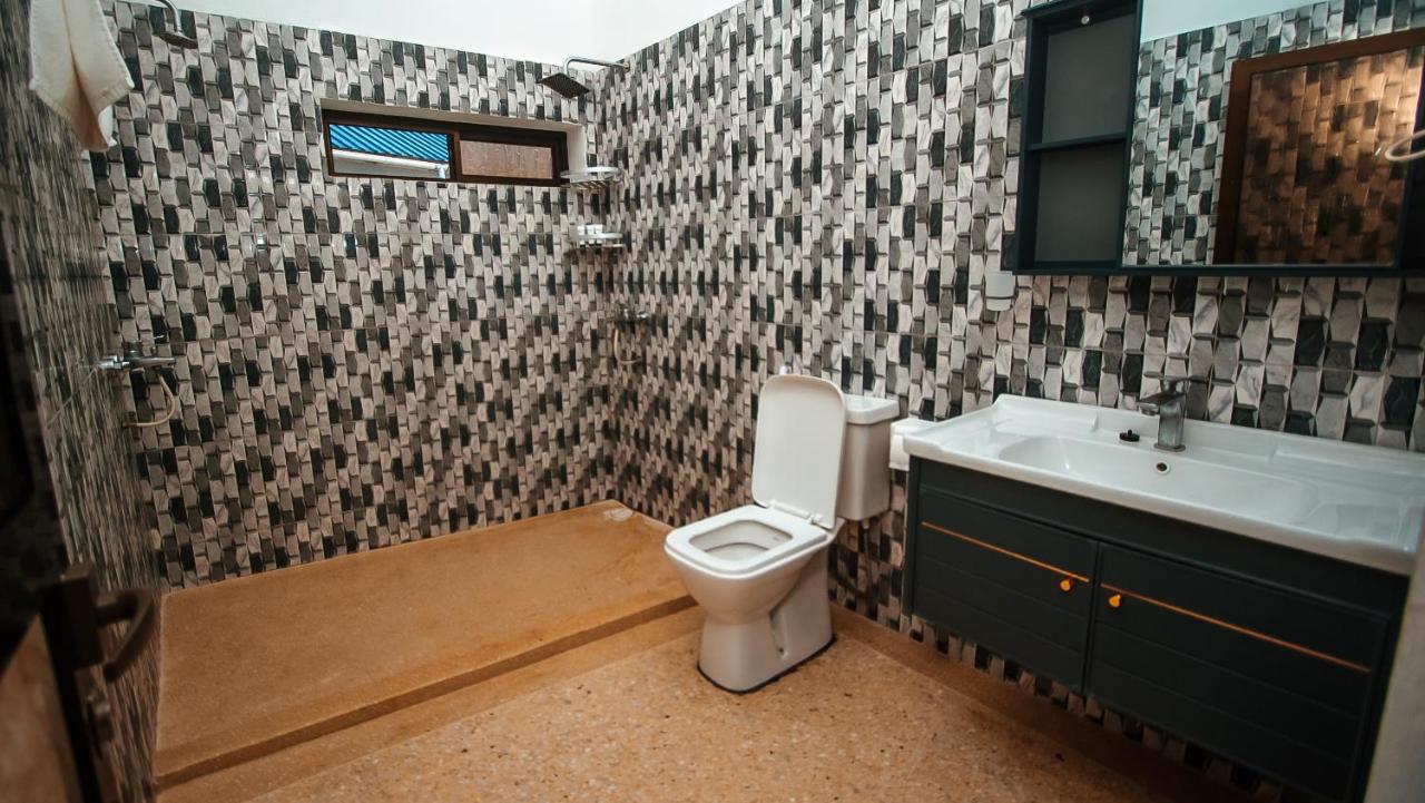 Hotel Zenobia 3*