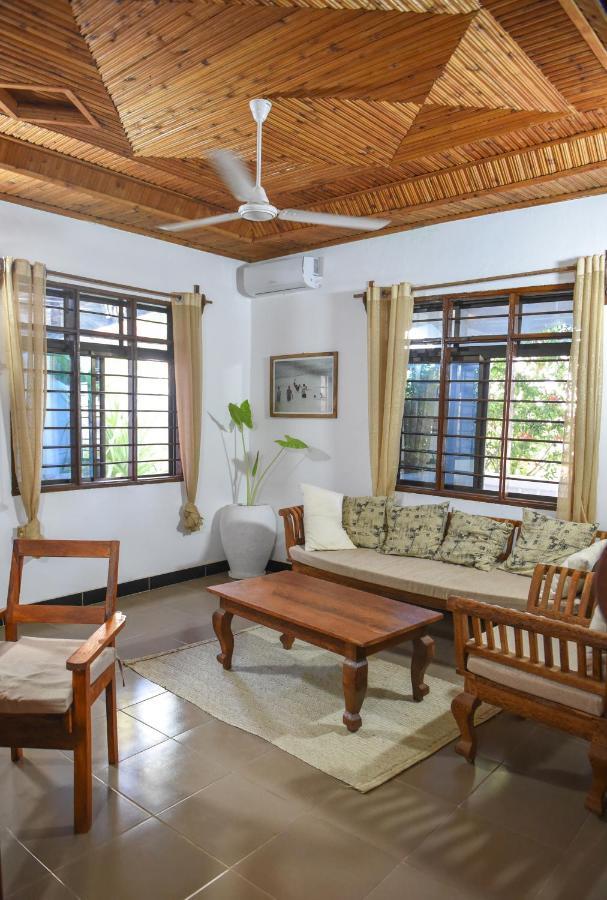 Bed & Breakfast Dar Mar & Coworking Paje