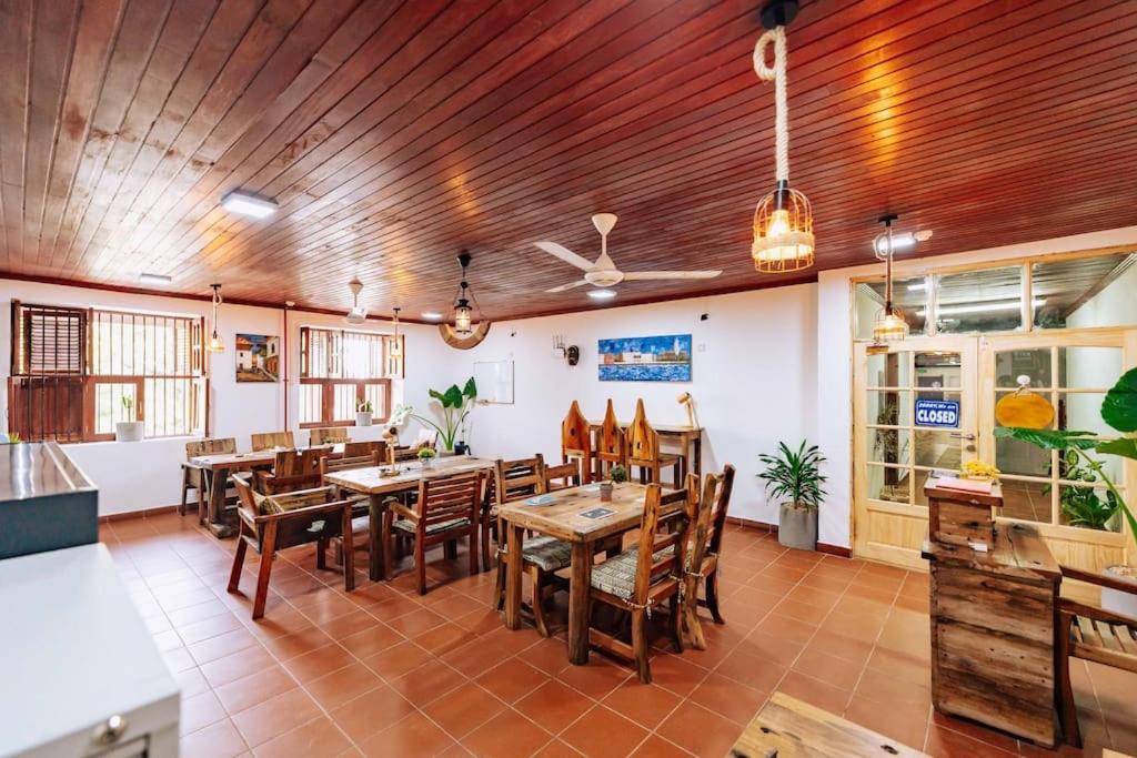 Penthouse - At The Train's House Zanzibar