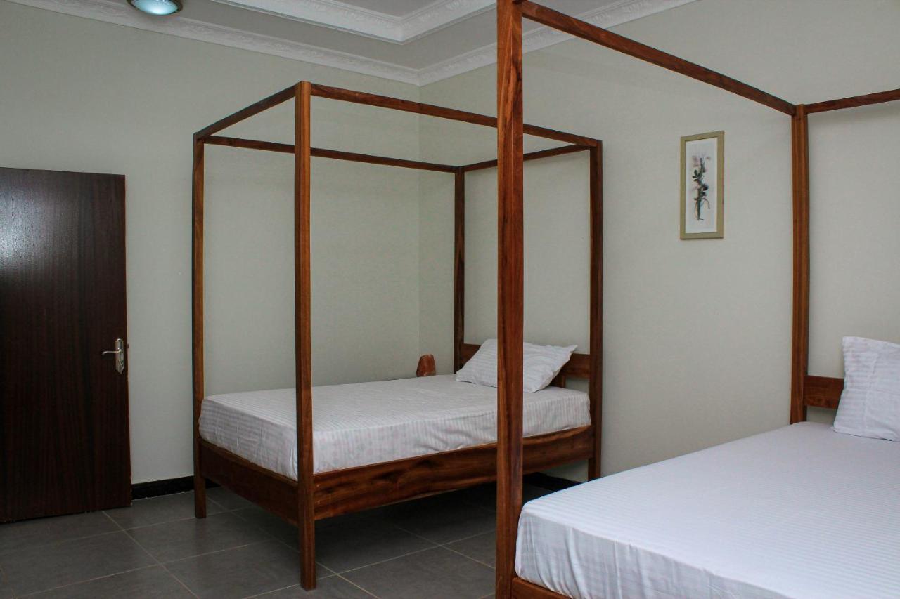 Kwale * Zanzibar