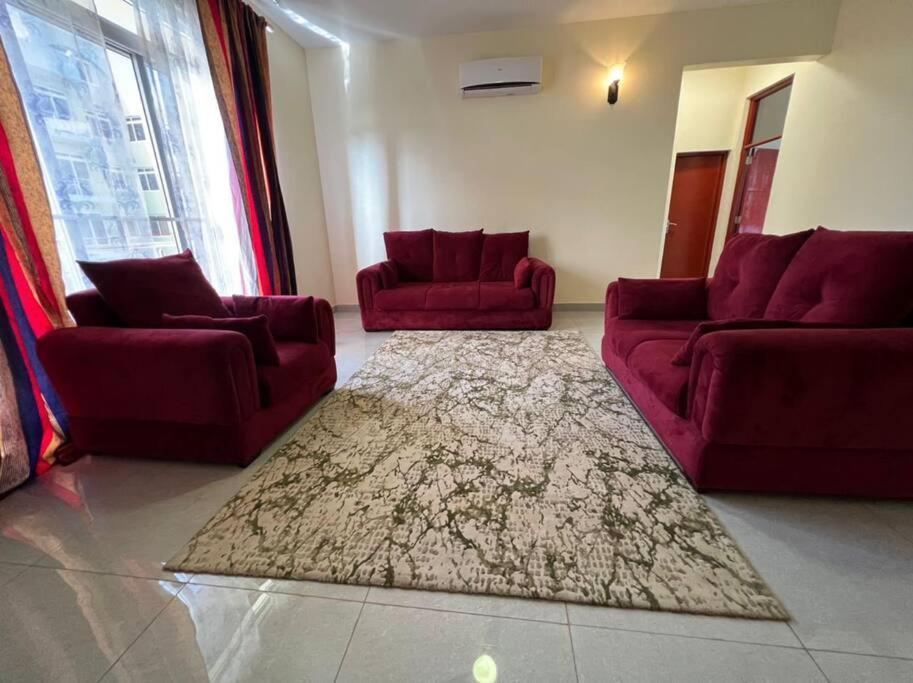 Minimalistic And Crisp In Mbweni Apartment *