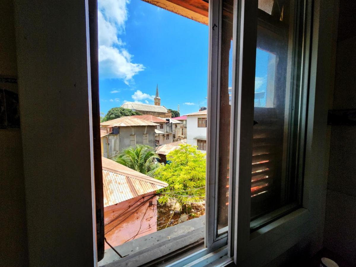 Homestay Friends House, Babu