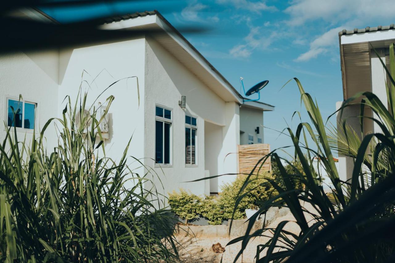 Bt Seaside Apartment Mkunguni