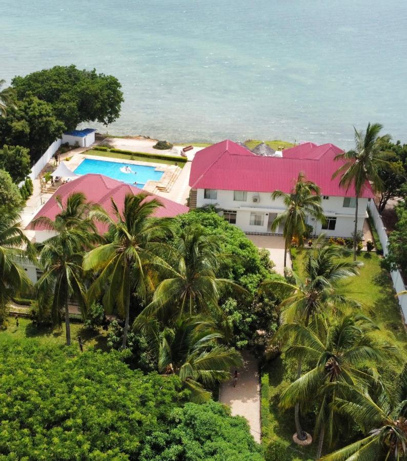 Calamari Resort