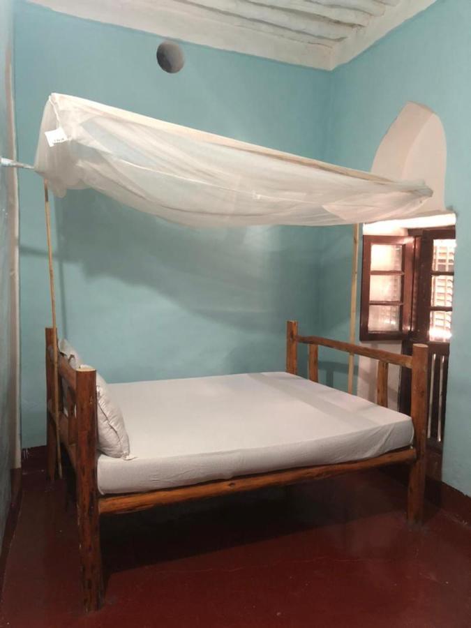 Uko Uko House