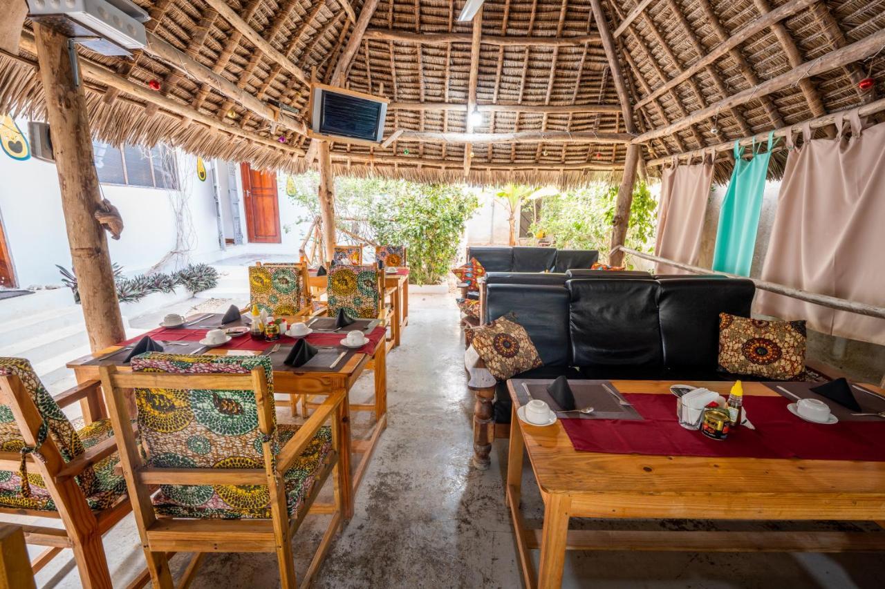 Bed & Breakfast Savi House