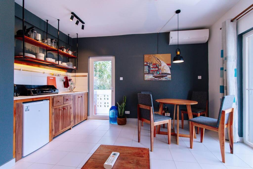 Amani Cottage, Garden In Fumba Town Apartment *