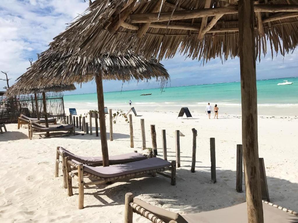 Duara Beach House Paje