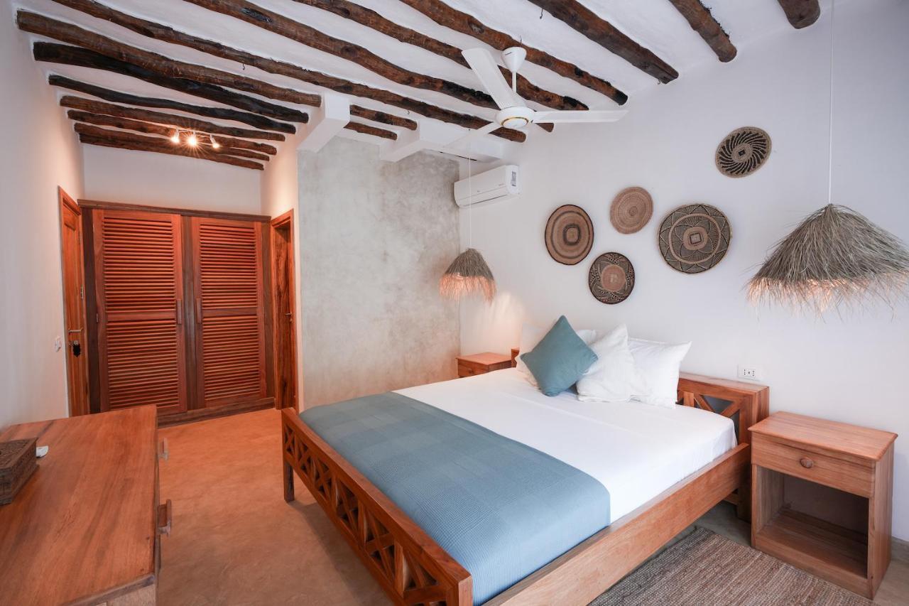 Tulia Villa