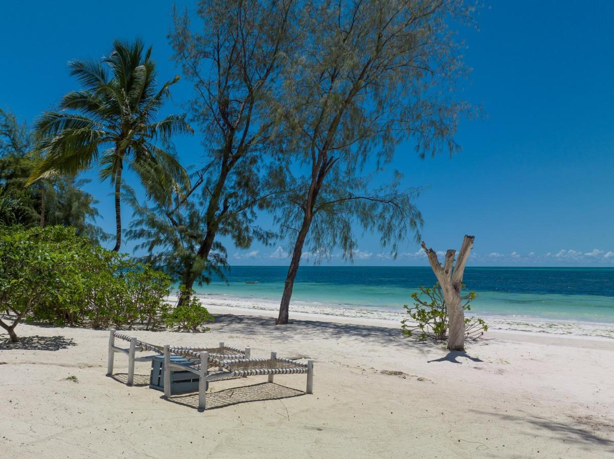 F-zeen Boutique Zanzibar Uroa