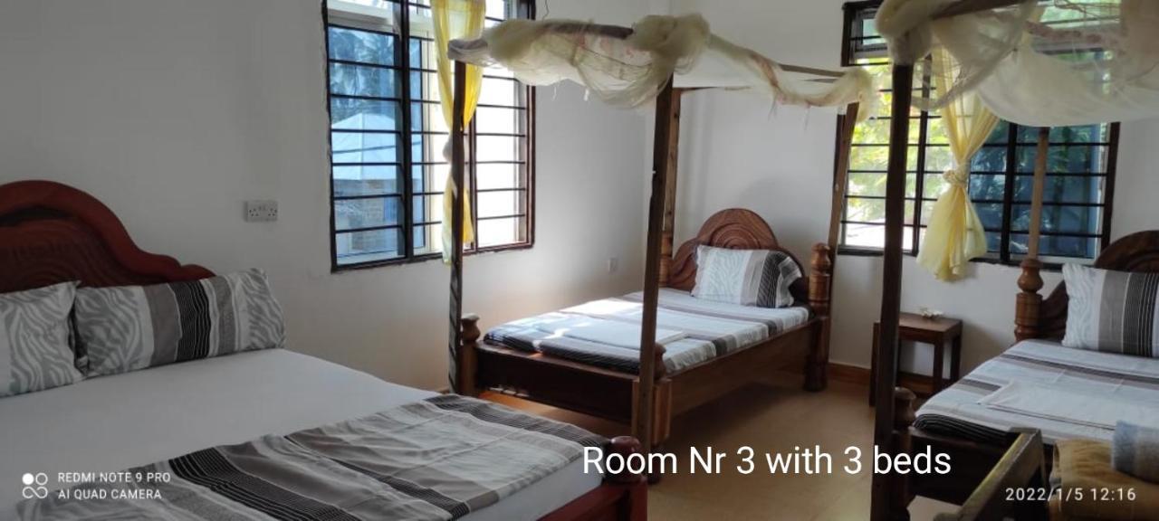 Bed & Breakfast Mina Beachhouse 2*