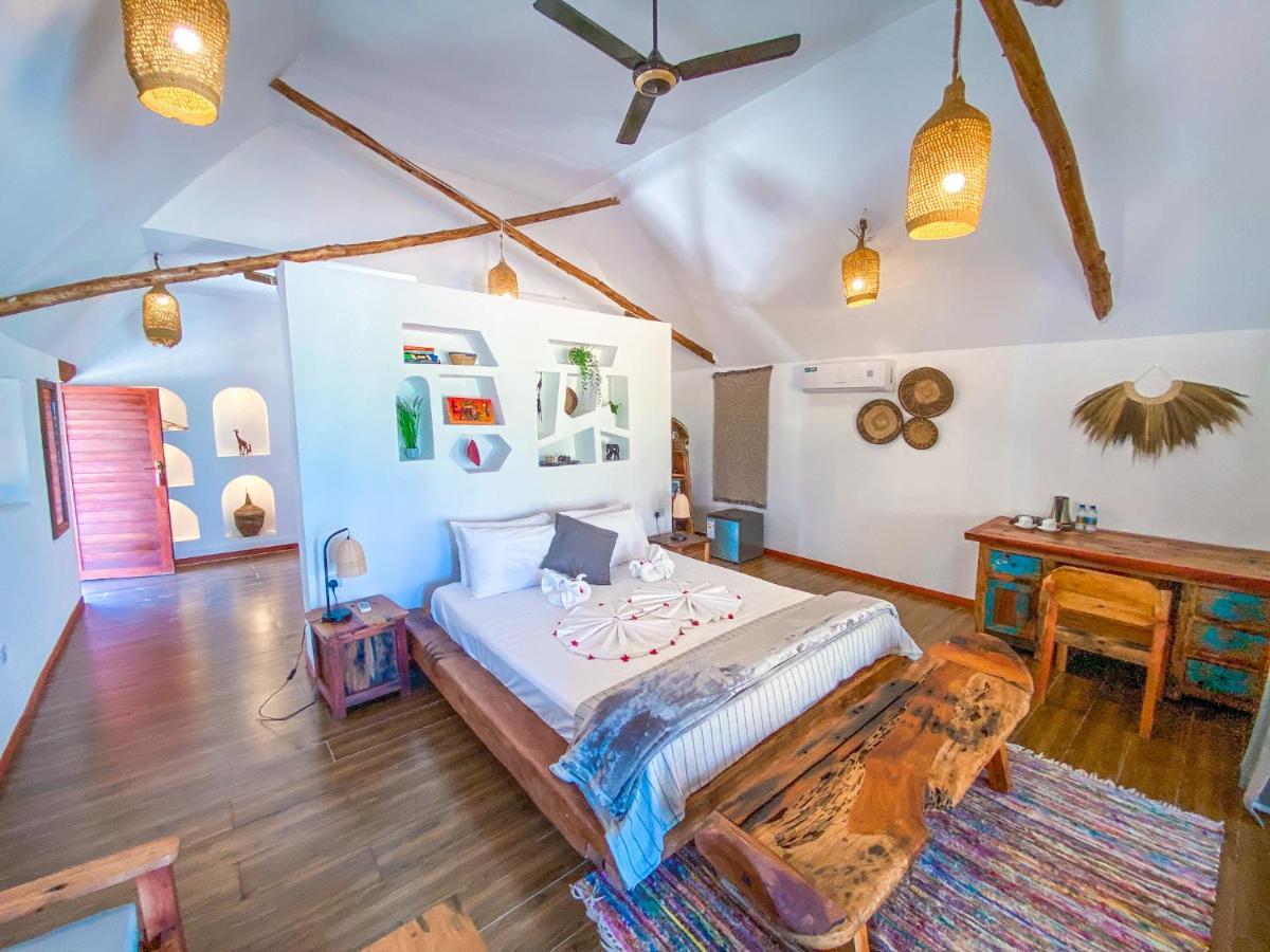 Lodge Ananda