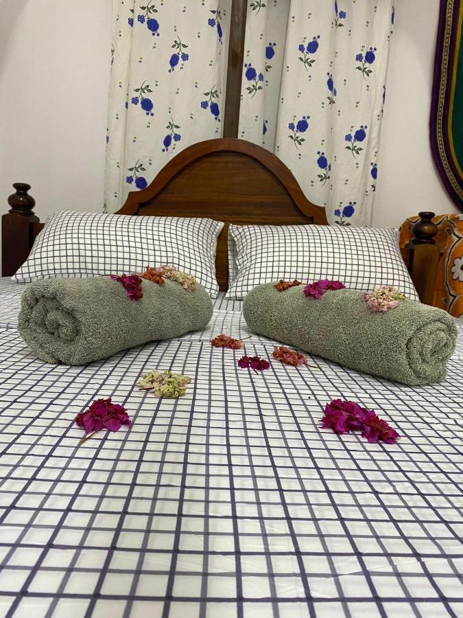 Sanaa Hostel *