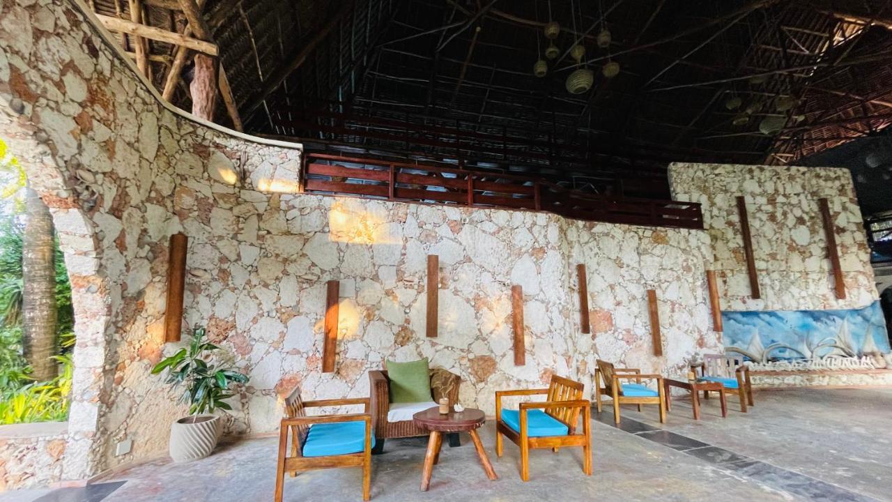Hotel Samaki Lodge & Spa 4*